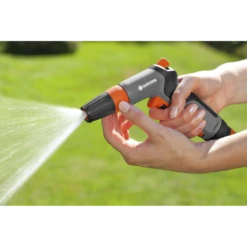 Classic Spuitpistool En Koppeling - Gardena -Tuinwereld Verkoop classic spuitpistool en koppeling gardena 5 9